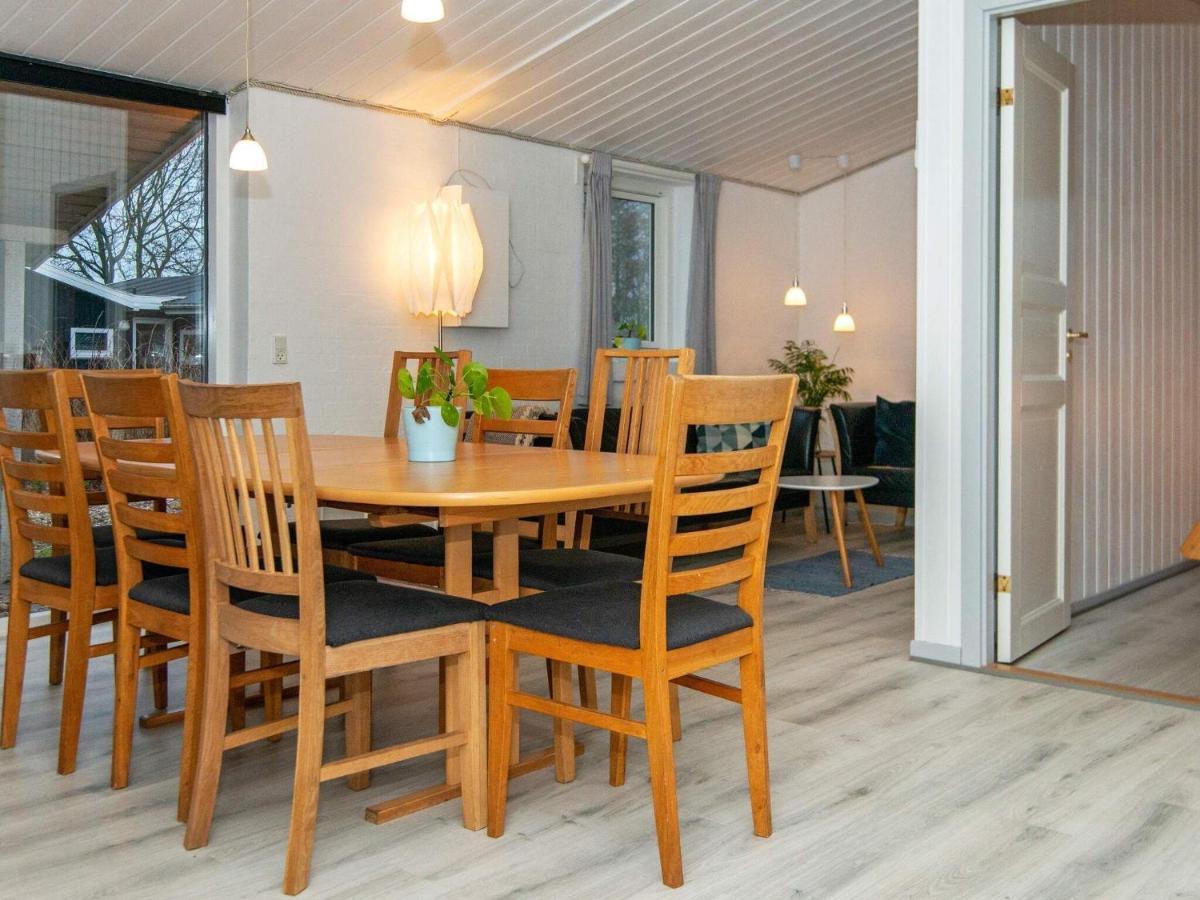 7 Person Holiday Home In Rsted Kare Kültér fotó